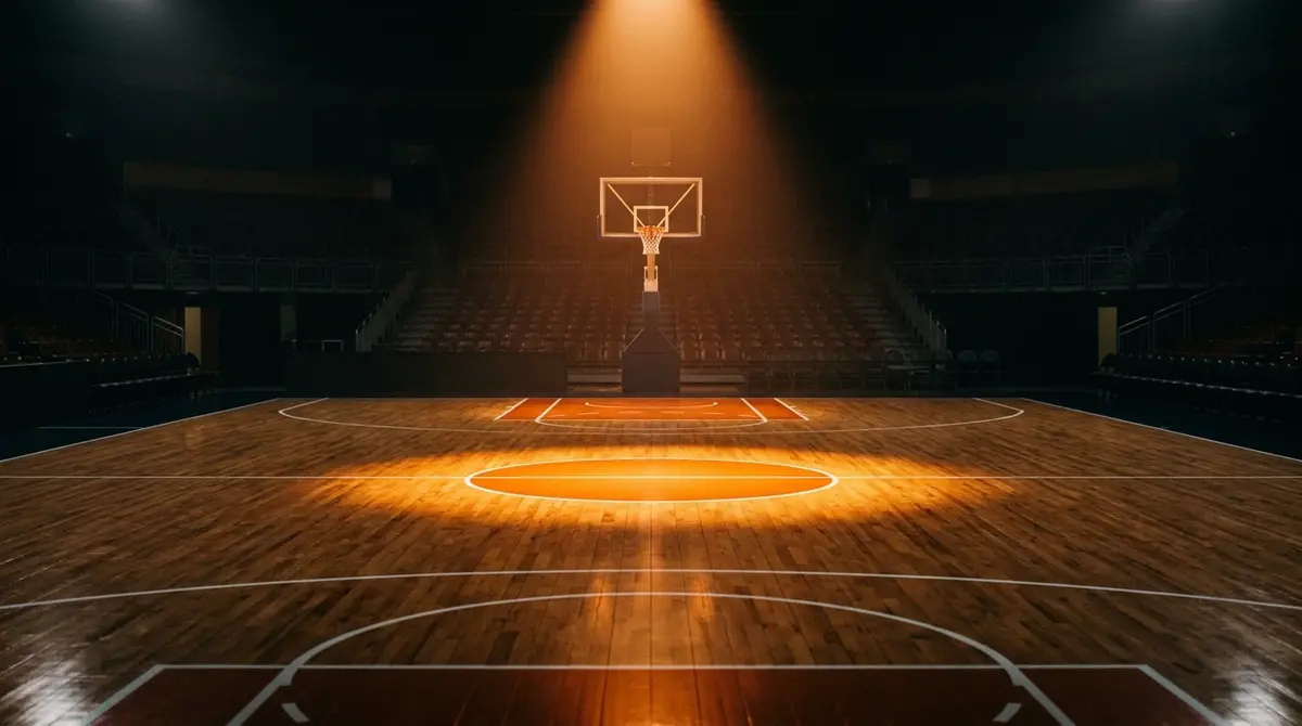 Análisis de apuestas en la Liga ACB - cancha de baloncesto profesional